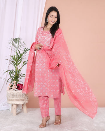 Best Quality Kurti Pant Dupatta Set