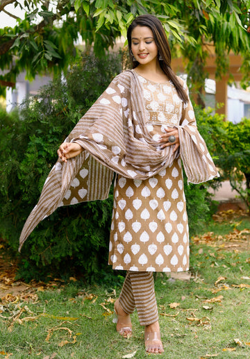 Best Quality Kurti Pant Dupatta Set