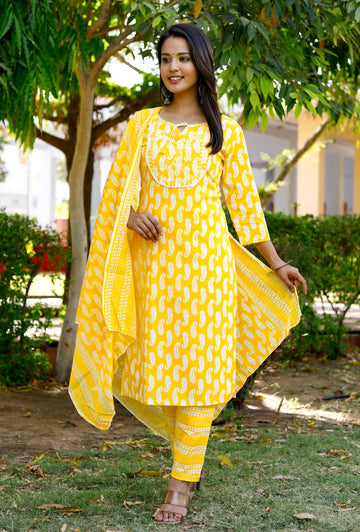 Best Quality Kurti Pant Dupatta Set