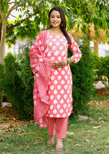 Best Quality Kurti Pant Dupatta Set