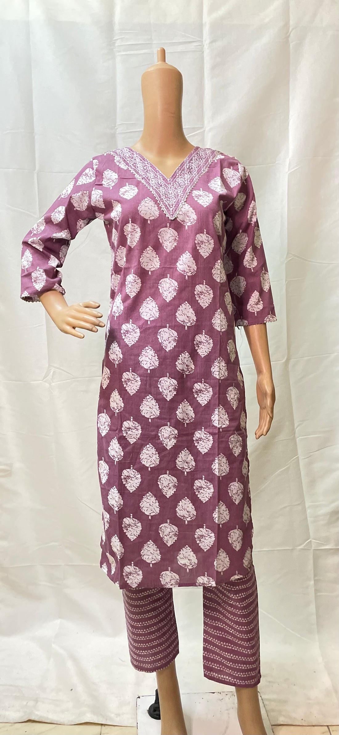 Pink & white Cotton Kurti Pant Set